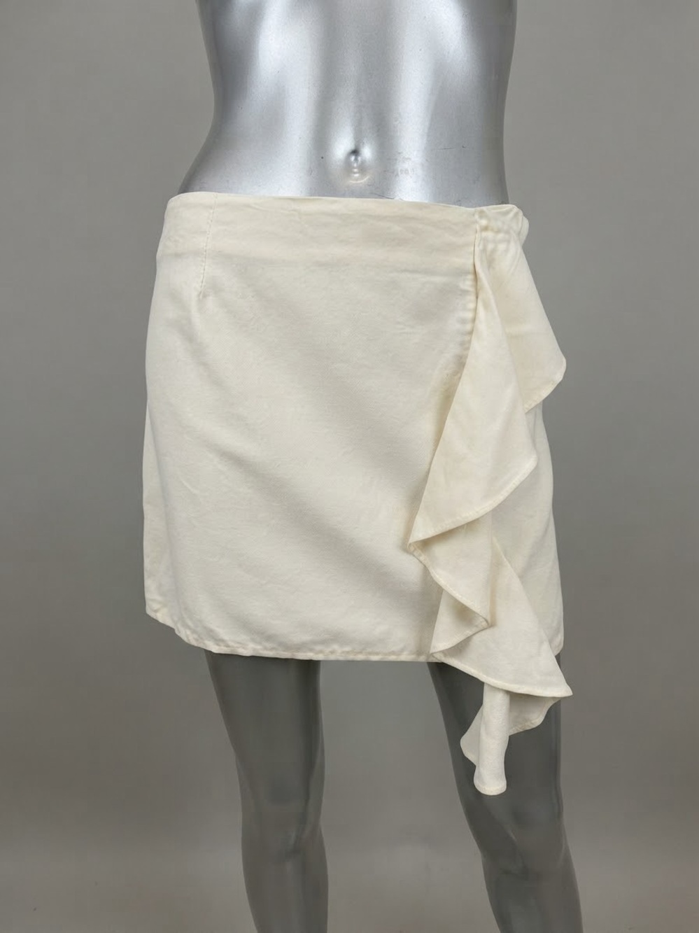 Monrow Ivory Silk Wool Mini Skirt Ruffle Front Size S